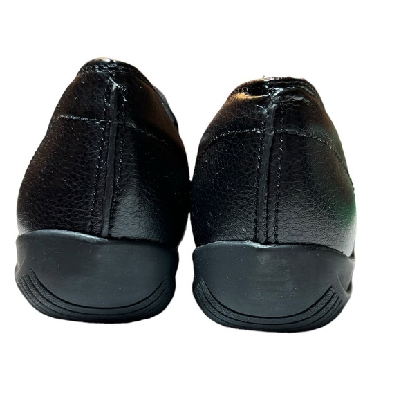Easy Street Purpose Flats Size 11WW - Picture 5 of 9